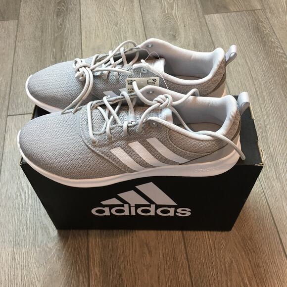 NWT Adidas QT Racer 2.0 Grey White Cloudfoam Comfort Size 10 Sneakers - Picture 1 of 9